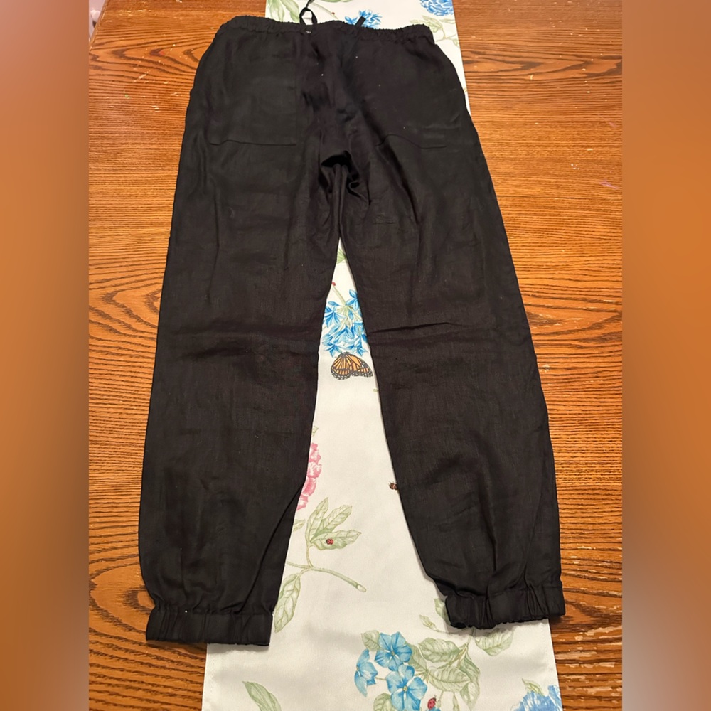 Johnny was black linen pants